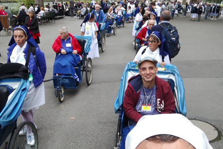 “SIAMO SERVI INUTILI. ABBIAMO FATTO QUANTO DOVEVAMO FARE” (Lc 17,7-10)