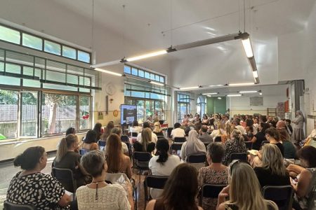 Le Scuole AdNives aprono l'anno con la comunità educante
